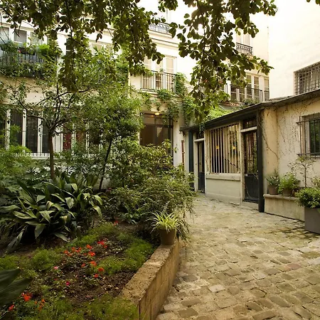 Bastille Garden - Menage Pro, Wifi, Climatisation 아파트 *