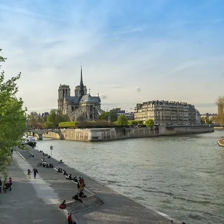 Bastille Garden - Menage Pro, Wifi, Climatisation